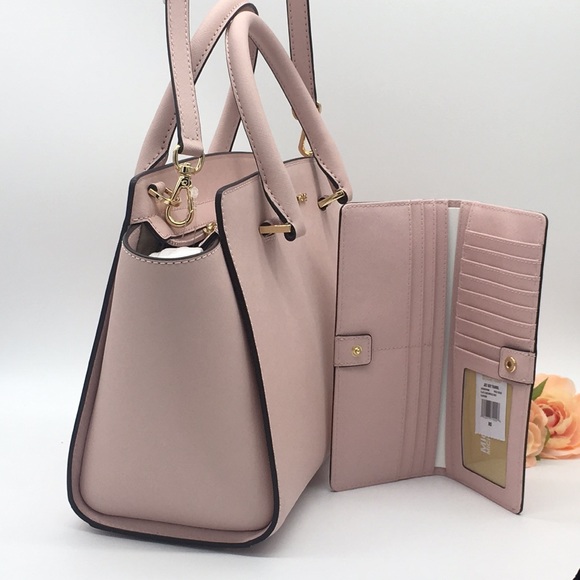 MICHAEL KORS SELMA MD TZ SATCHEL & SLIM WALLET SET - Picture 6 of 8